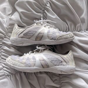 Nfinity Vengeance Cheer Shoe - Size 5.5
